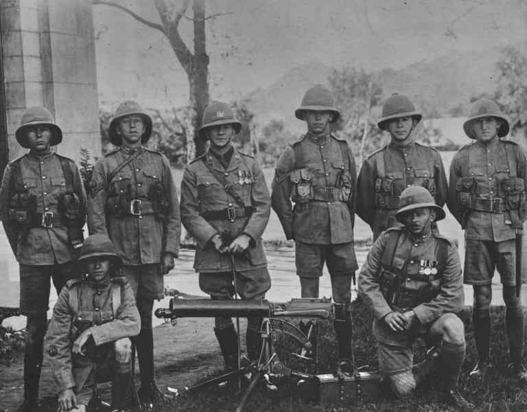 Antique photograph South African Soldiers with Vickers Machine gun 1917